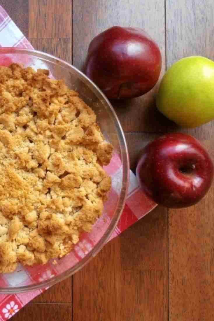 old school apple crumble